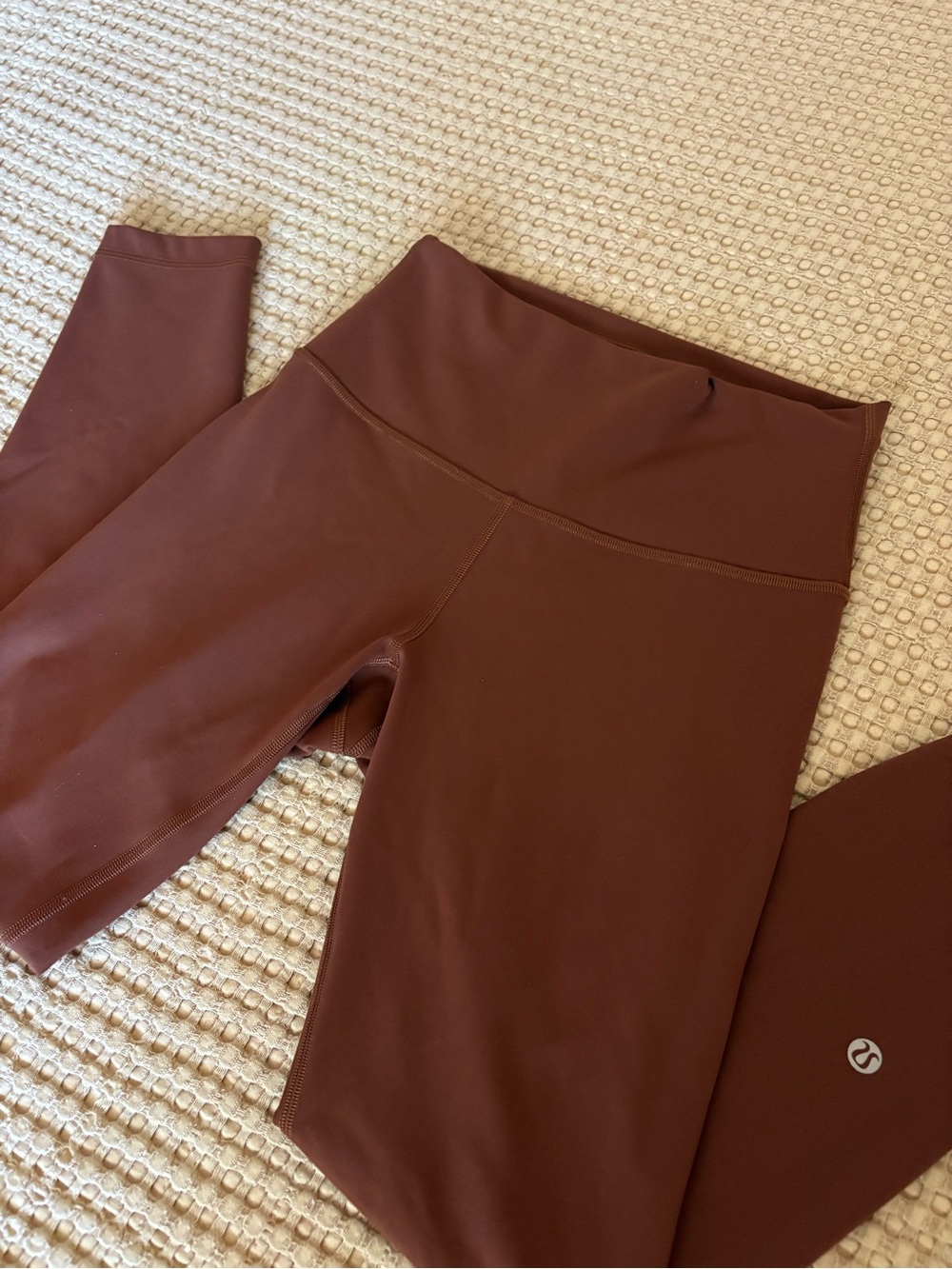 Lululemon Wunder Train High-Rise Tight 25" - Roasted Brown Size 6